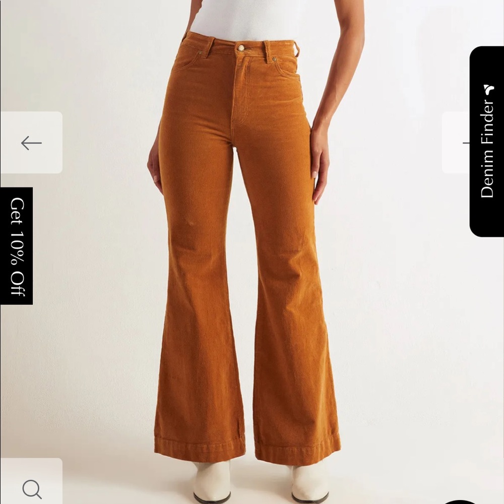 Rolla’s East Coast Cord Flare Pants